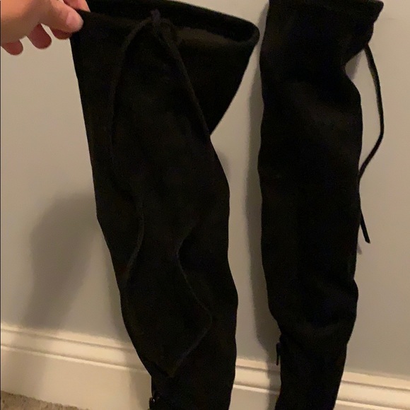 Knee high boots - Picture 2 of 3